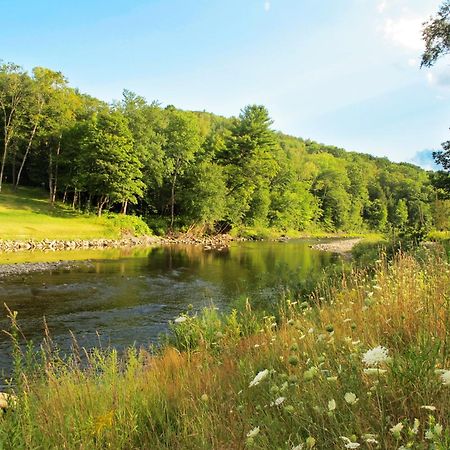 On The River Inn Вудсток Екстер'єр фото